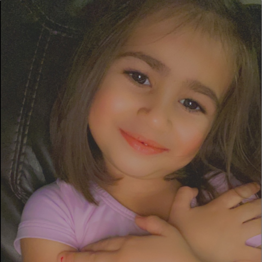 Meet your Posher, Hadeel